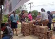 Hadirkan Gerakan Pangan Murah di Kecamatan Pollung