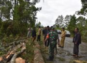 Puting Beliung Rusak Rumah Ibadah, Bupati Humbahas Langsung Turun
