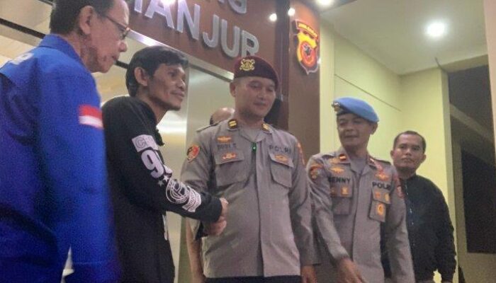 Kisah Ujang Suherli: Korban Salah Tangkap Polisi Cianjur yang Videonya Viral dan Berujung Maaf