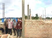 Bupati Humbang Hasundutan Tinjau Progres Pembangunan UPT SMP 043 Siborboron