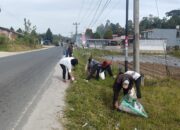 ASN Kecamatan Pollung Gelar Gotong Royong Bersama Perangkat Desa