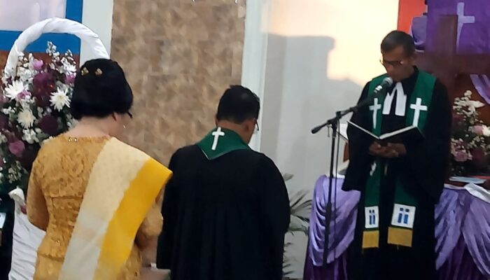 Pdt. Dr. Toni Liston Hutagalung Resmi Dilantik Menjadi Ephorus HKI Periode 2026-2031