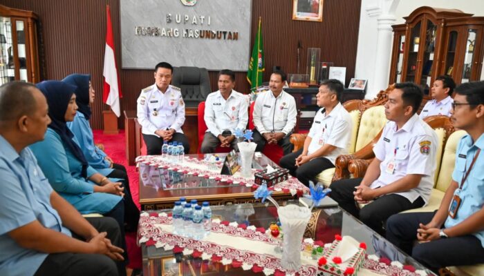 Bupati Humbahas Terima Audiensi RRI Sibolga dan Jalin Kerja Sama Dalam Pemberitaan