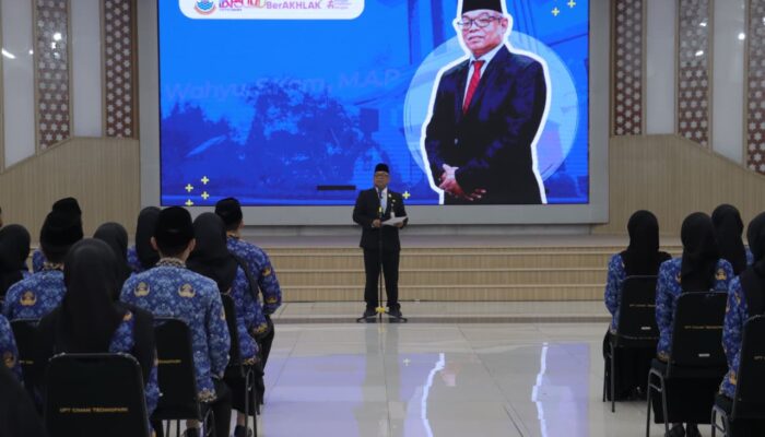 150 ASN Ikuti Pengambilan Sumpah, Pemkot Cimahi Resmikan 127 CPNS Menjadi PNS