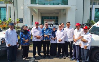 Raffi Ahmad Donasikan 3 Unit Ambulans Untuk PMI Jawa Barat, Diserahkan Lewat Jeje Ritchie Ismail