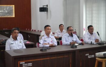 Komitmen Dukung Percepatan Pemulihan Infrastruktur Pascabencana Bidang Pendidikan, Pemkab Humbahas ikuti Rakor secara Zoom
