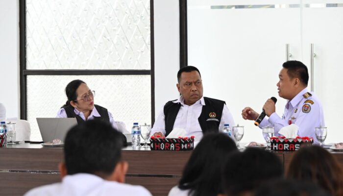 Kemenko Bidang PMK Monev Rehabilitasi dan Rekonstruksi Pascabencana di Humbahas