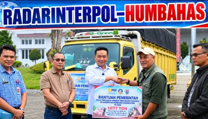 Kementan Salurkan 1.077 Ton Pakan Ternak Senilai Rp16 Miliar untuk Pulihkan Peternakan Terdampak Bencana di Humbahas