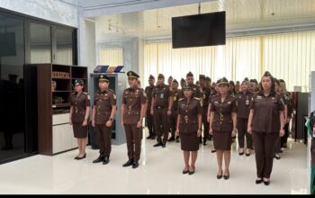 Enam Pejabat Eselon V Dilantik, Kejari Humbahas Perkuat Profesionalisme dan Kinerja Penegakan Hukum