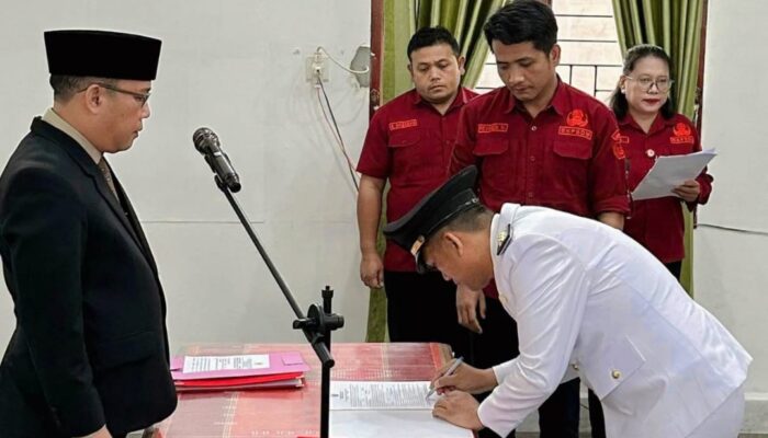 Bupati Humbahas Tegaskan Sikap Profesionalisme dan Tanggung Jawab pada Pelantikan Pejabat Administrator dan Fungsional